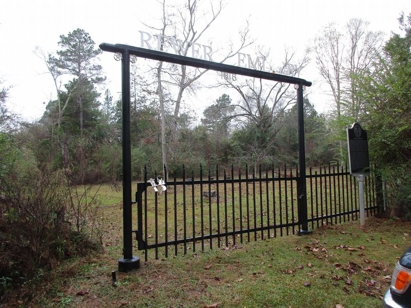 Brewer Cemetery and marker image. Click for full size.