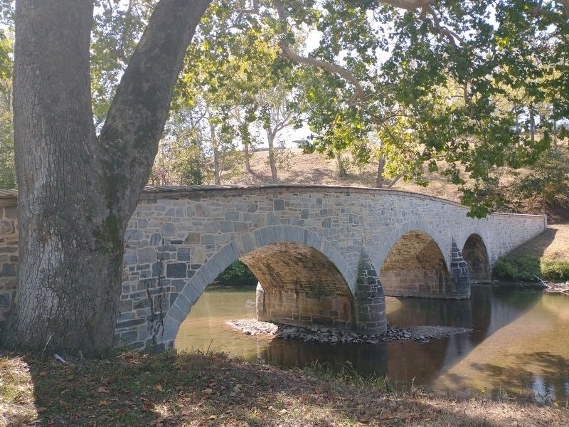 Burnside Bridge image. Click for full size.