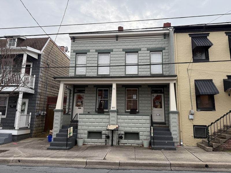 160 West All Saints Street (The Emancipation Building) image. Click for full size.