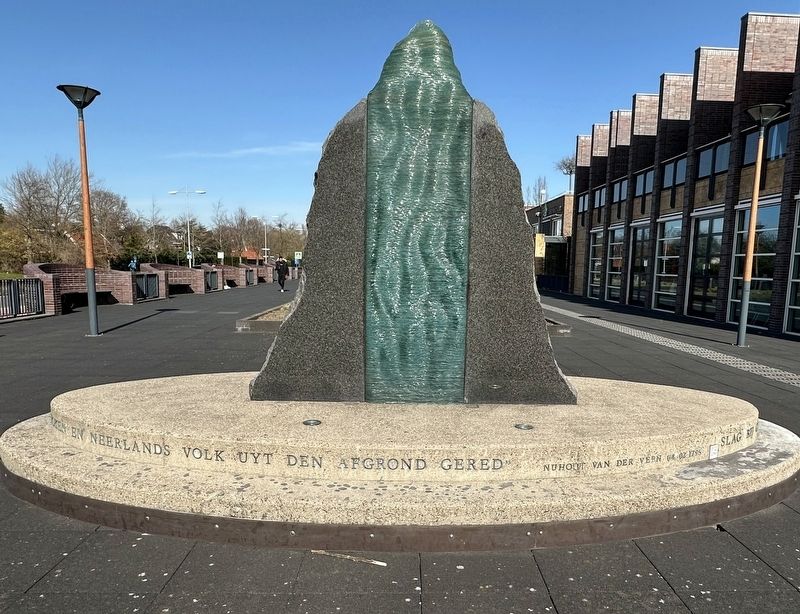 Monument Slag bij Castricum / Battle of Castricum Monument image. Click for full size.