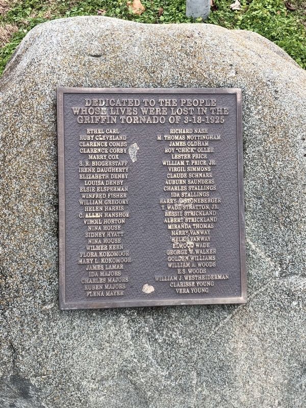 Tri-State Tornado Memorial image. Click for full size.