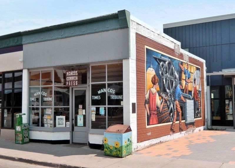 Yesterday's News Marker & Mural image. Click for full size.