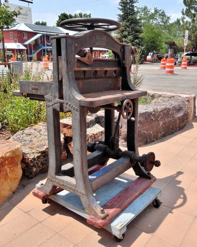 Chandler and Price Paper Cutter<br>circa 1909 image. Click for full size.