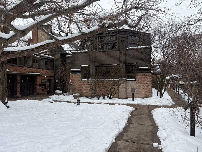 Frank Lloyd Wright Home and Studio. Click for full size. Frank Lloyd Wright Home and Studio image. Click for full size.