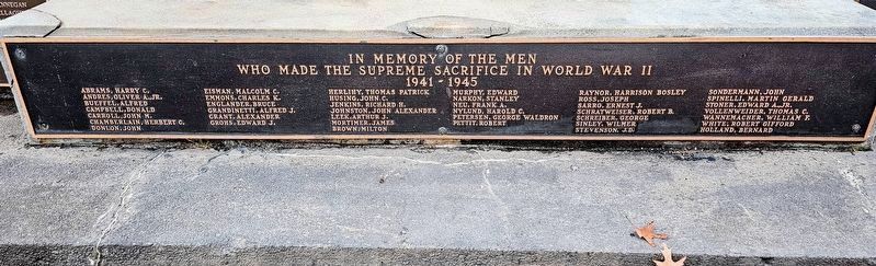 Lynbrook World War II Memorial image. Click for full size.