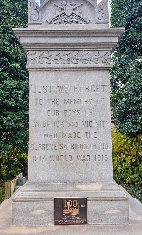 Lynbrook World War I Memorial. Click for full size. Lynbrook World War I Memorial image. Click for full size.