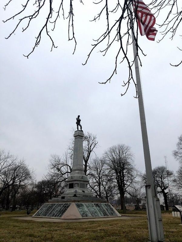 Confederate Mound image. Click for full size.