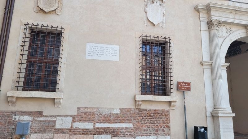 The view of the marker along the wall of the building. Click for full size. The view of the marker along the wall of the building image. Click for full size.