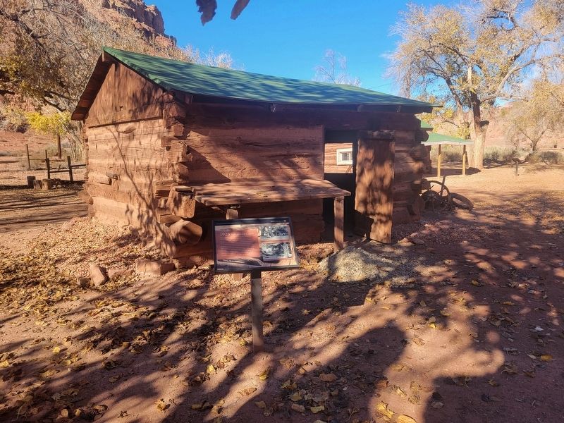 1925 Polygamist Cabin Marker. Click for full size. 1925 Polygamist Cabin Marker image. Click for full size.