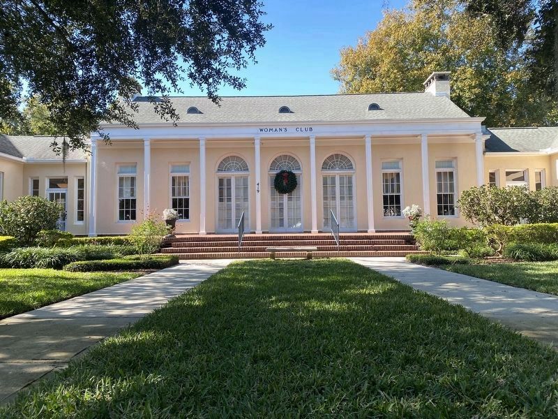 The Woman�s Club of Winter Park Building image. Click for full size.