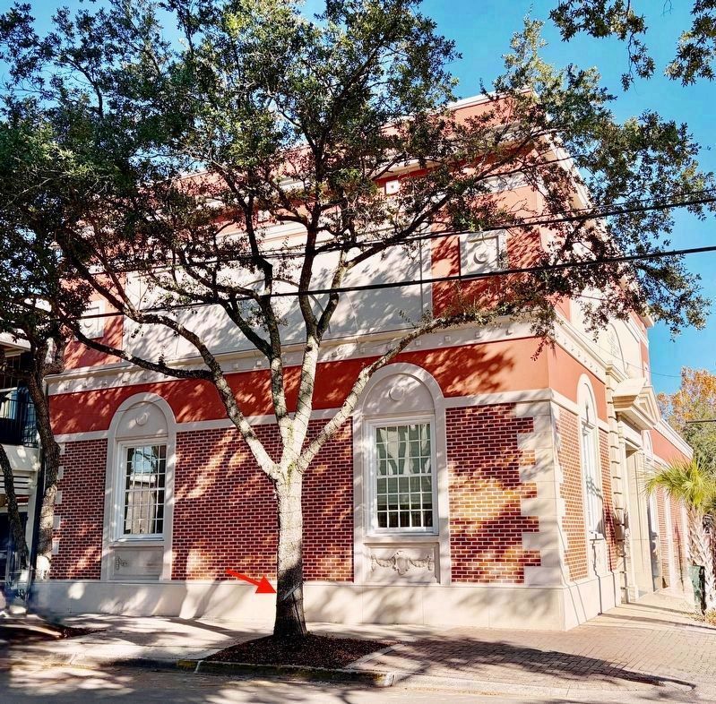 Ocean Springs State Bank and Post Office Marker (see red arrow at tree in middle).. Click for full size. Ocean Springs State Bank and Post Office Marker (see red arrow at tree in middle). image. Click for full size.