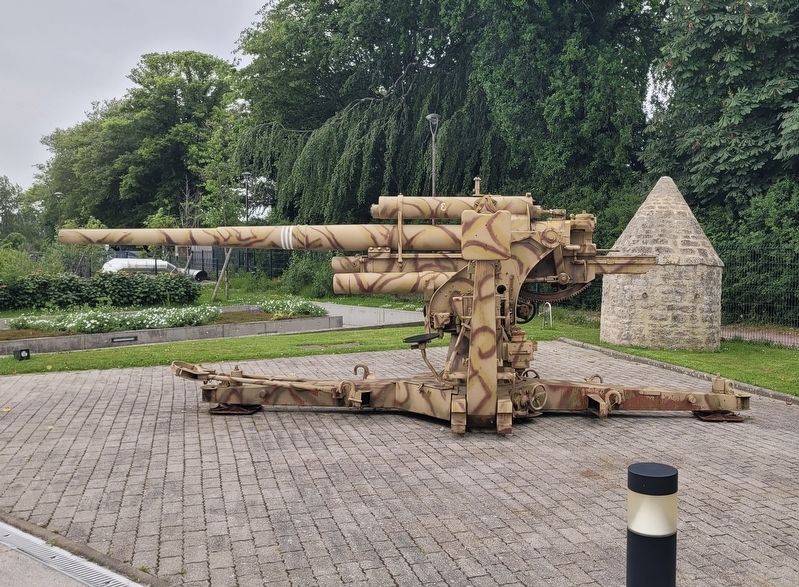 88 mm FLAK 18-36-37-41. Click for full size. 88 mm FLAK 18-36-37-41 image. Click for full size.