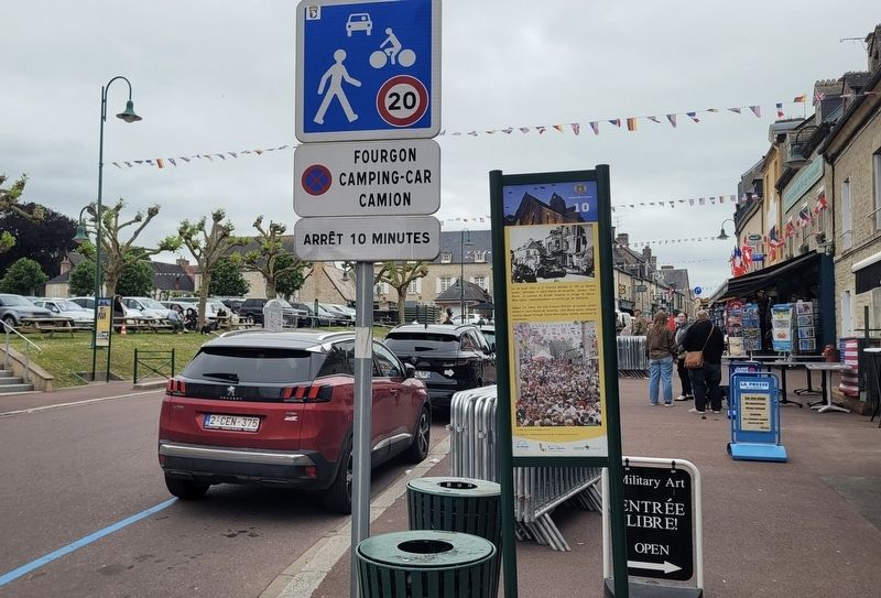 The view of the marker along the street image. Click for full size.