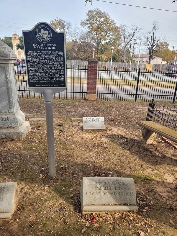 David Sutton Meredith, Jr. gravestone and Marker image. Click for full size.