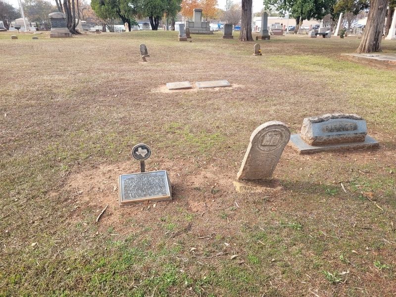 O.H. Methvin gravestone and Marker image. Click for full size.