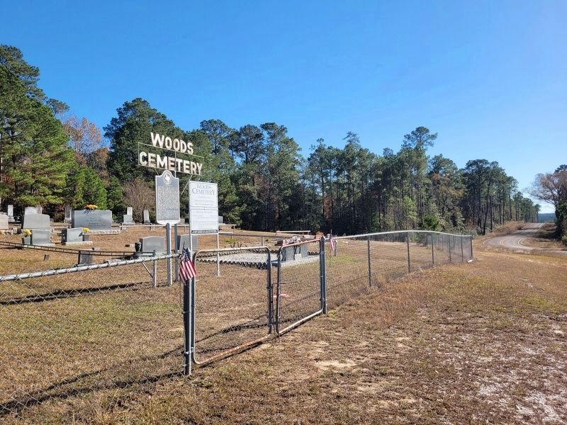 Woods Cemetery Marker image. Click for full size.