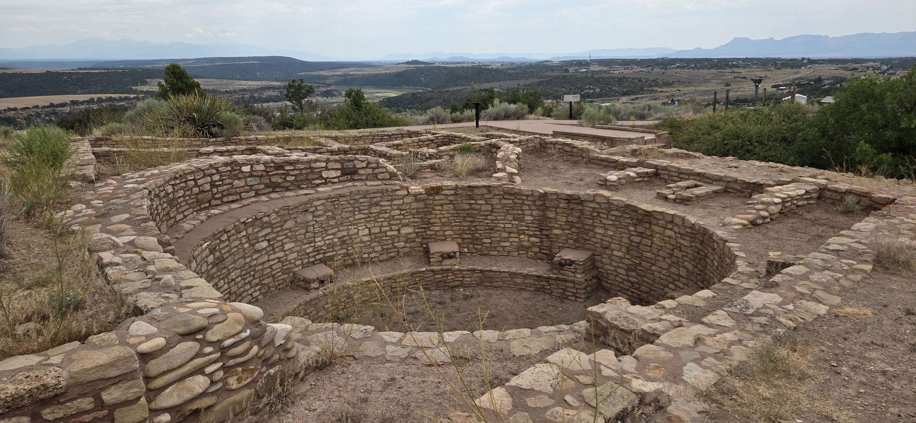 Escalante Pueblo � Kiva image. Click for full size.