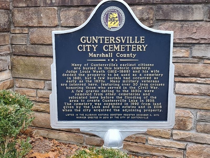 Guntersville City Cemetery Marker image. Click for full size.