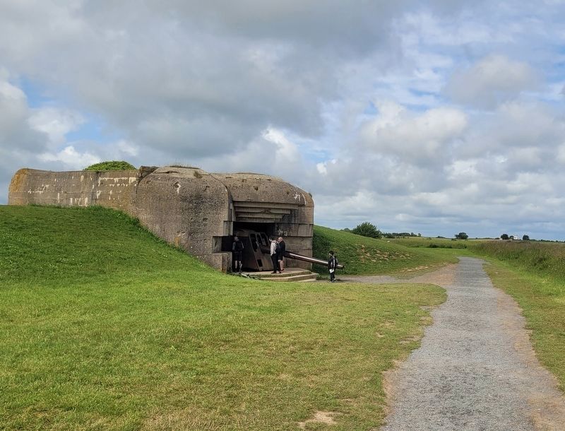 La prise de la batterie / Capturing the battery Marker image. Click for full size.