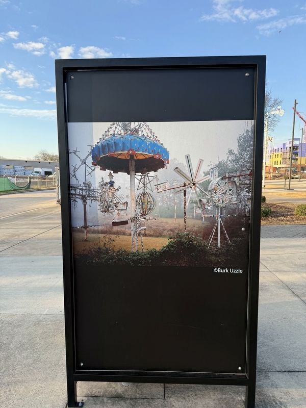 Photo on the display. Click for full size. Photo on the display image. Click for full size.