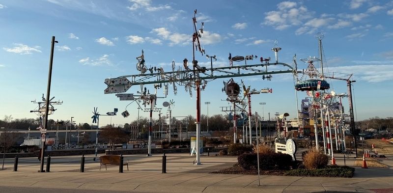 Vollis Simpson Whirligig Park image. Click for full size.