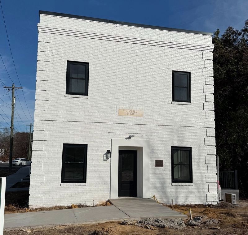 Quigless Clinic image. Click for full size.