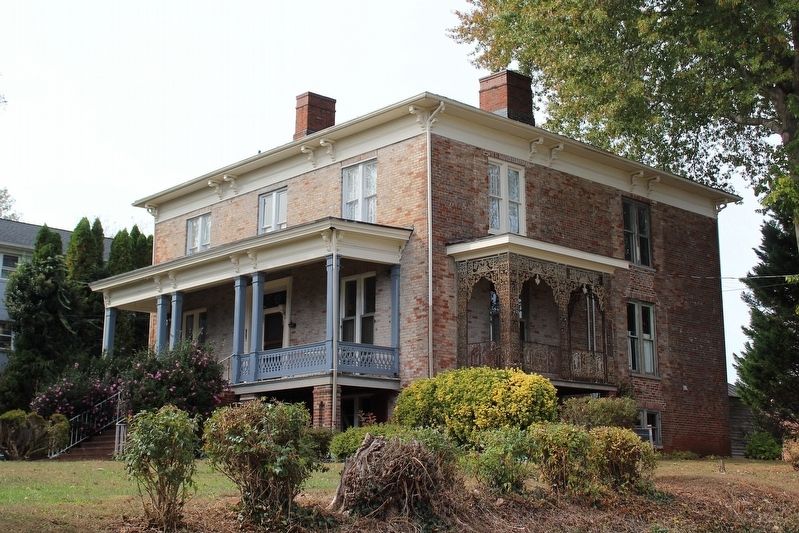 Courthouse Remains image. Click for full size.