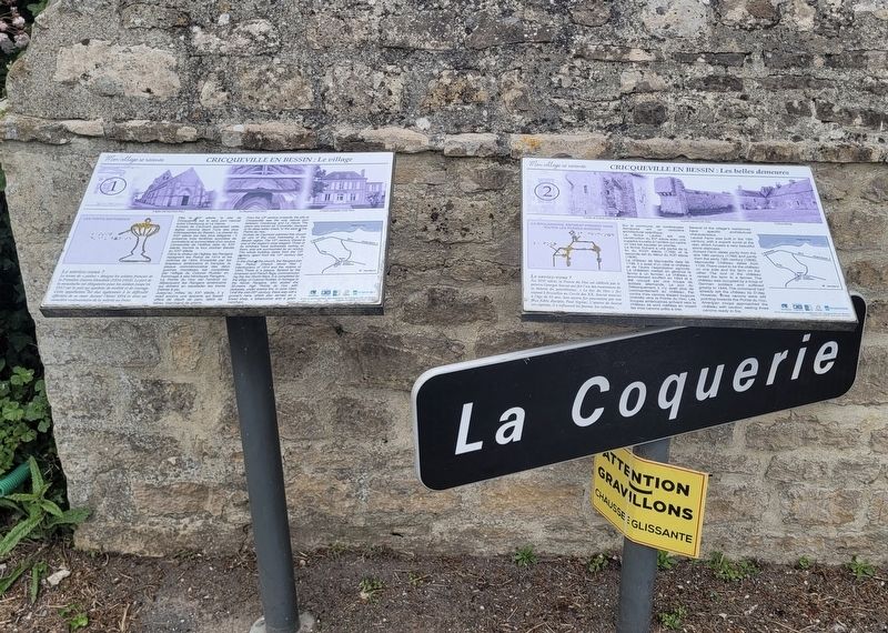Le village / The village Marker (left side marker) image. Click for full size.