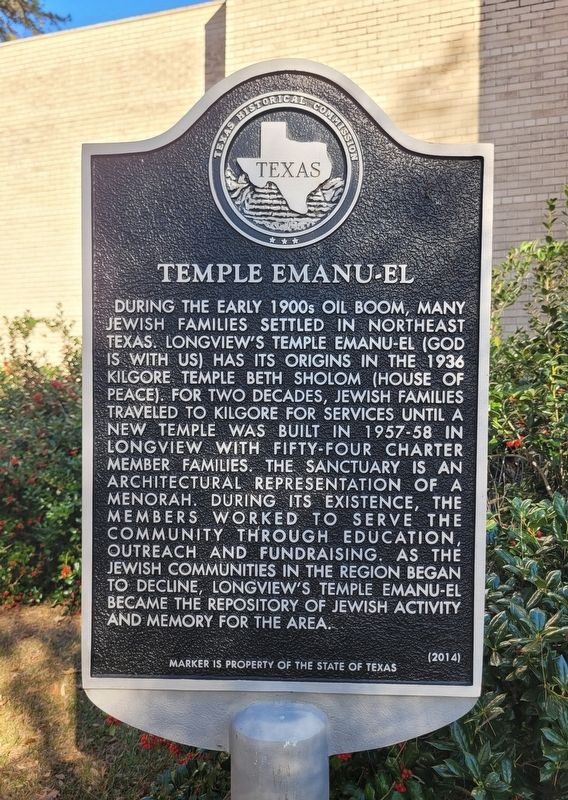 Temple Emanu-El Marker. Click for full size. Temple Emanu-El Marker image. Click for full size.