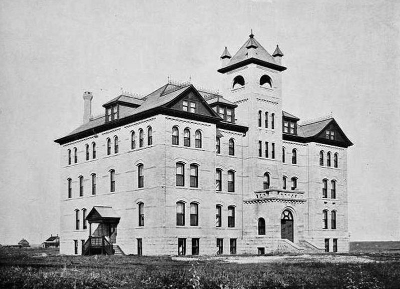 Brandon College, Brandon Manitoba, ca 1909 image. Click for full size.