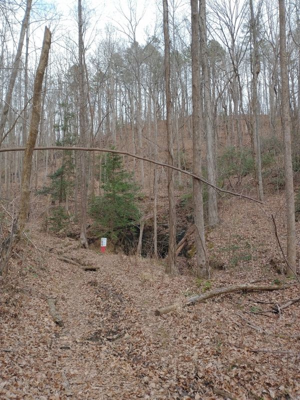 SW Saddle Tunnel Marker. Click for full size. SW Saddle Tunnel Marker image. Click for full size.