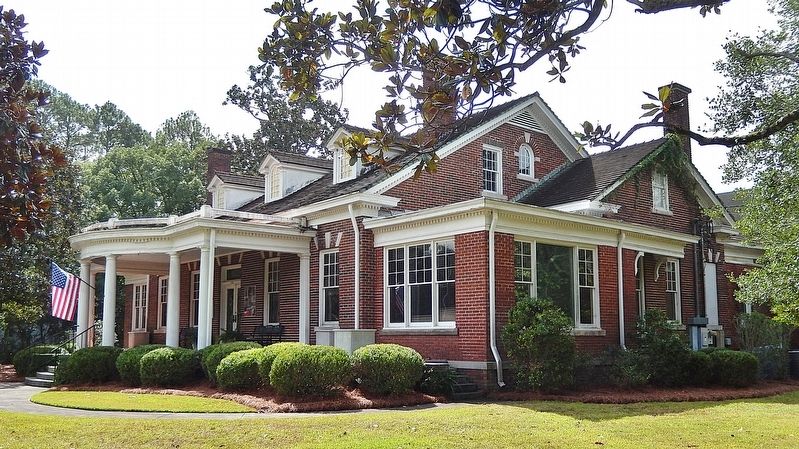 Flowers-Roberts House (<i>northeast elevation</i>) image. Click for full size.