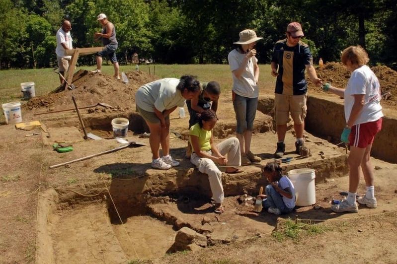2010 dig at Timbuctoo image. Click for full size.