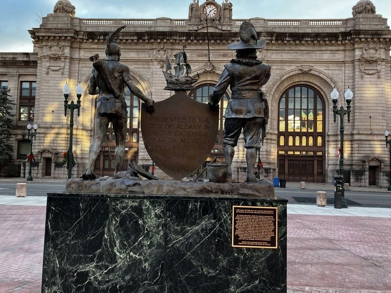 The Seal of the City of Albany Monument Marker image. Click for full size.