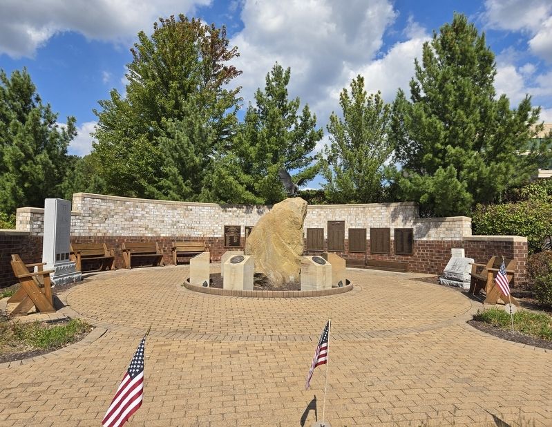 Hampton Township Veterans Memorial image. Click for full size.