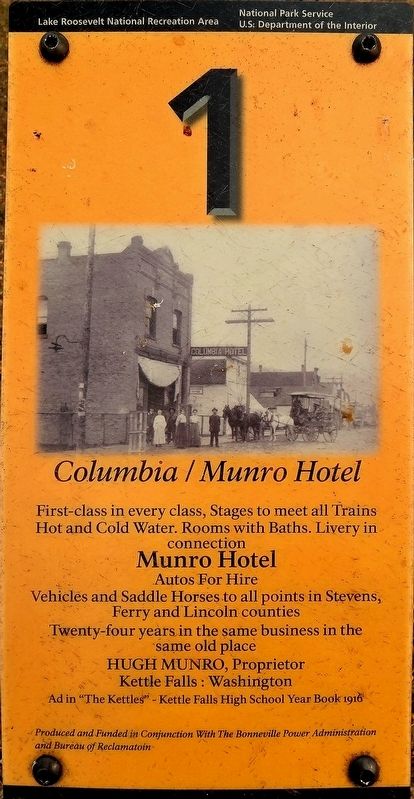 Columbia Munro Hotel Marker. Click for full size. Columbia Munro Hotel Marker image. Click for full size.