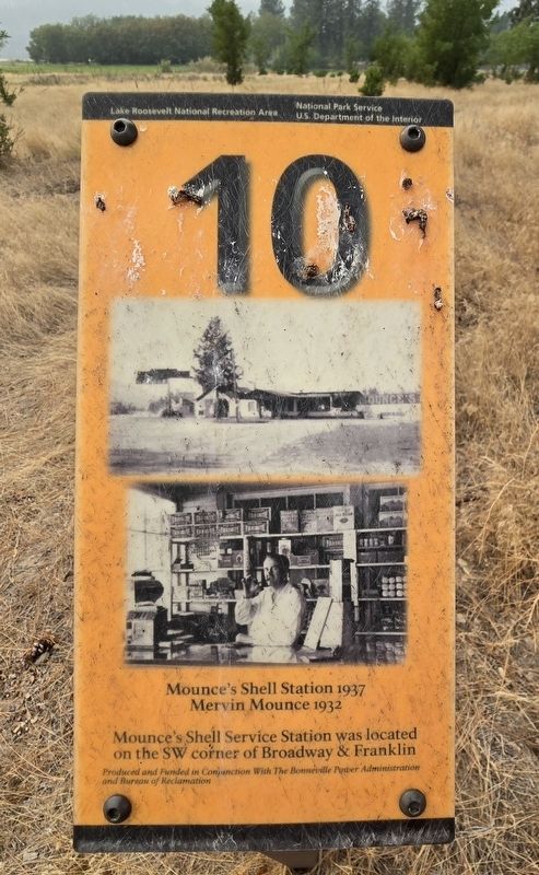 Mounce's Shell Service Station 1937 Marker. Click for full size. Mounce's Shell Service Station 1937 Marker image. Click for full size.