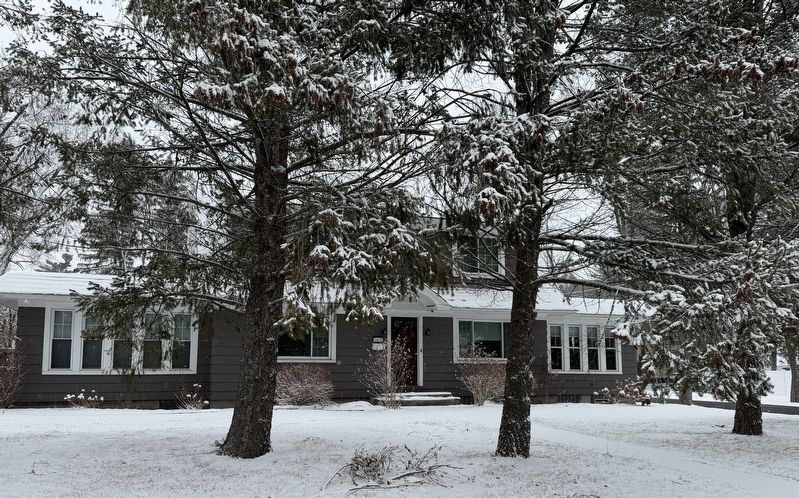 1439 Western Avenue in the Historic District image. Click for full size.