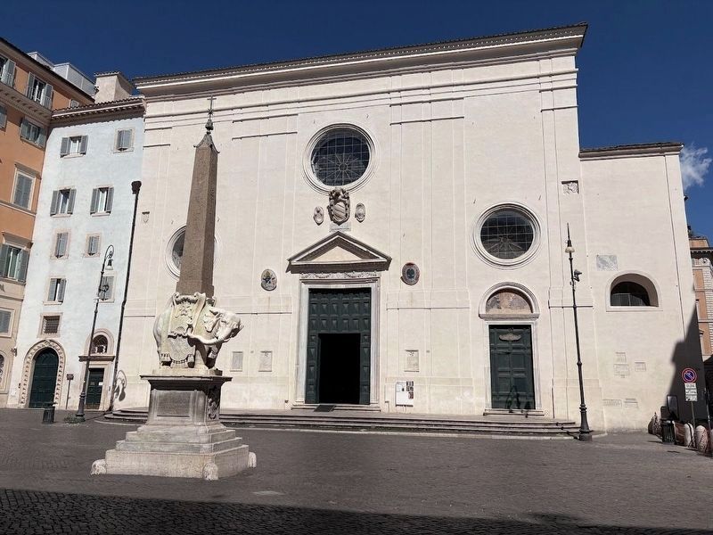 Santa Maria sopra Minerva. Click for full size. Santa Maria sopra Minerva image. Click for full size.