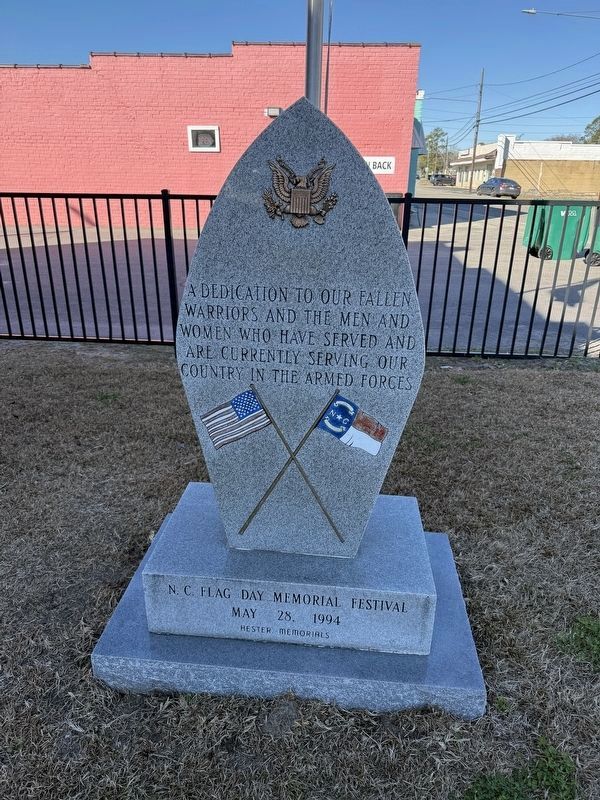 Armed Forces Memorial image. Click for full size.