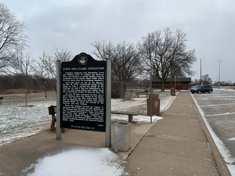 Sergeant Floyd Monument / Lewis and Clark Expedition Marker image. Click for full size.