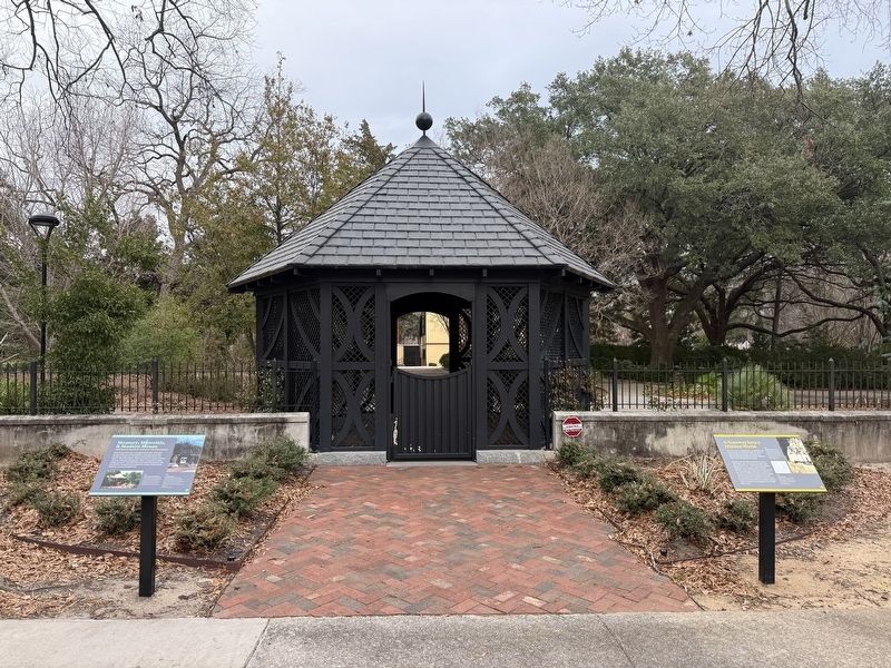 Markers in front of the gate house image. Click for full size.