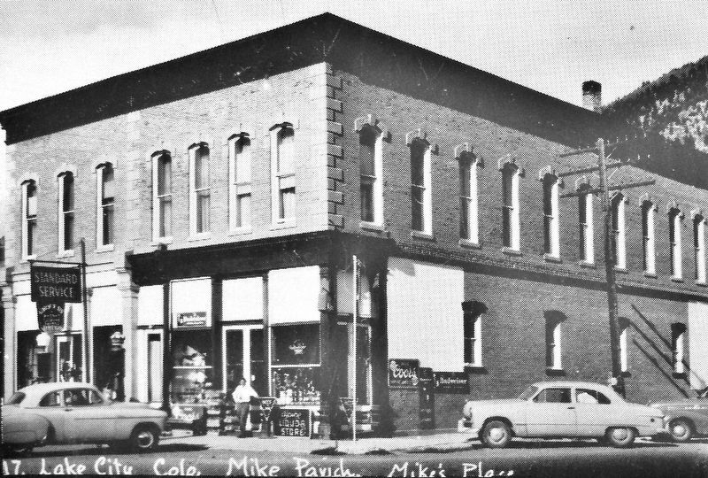 Marker detail: �Mike�s Place� image. Click for full size.