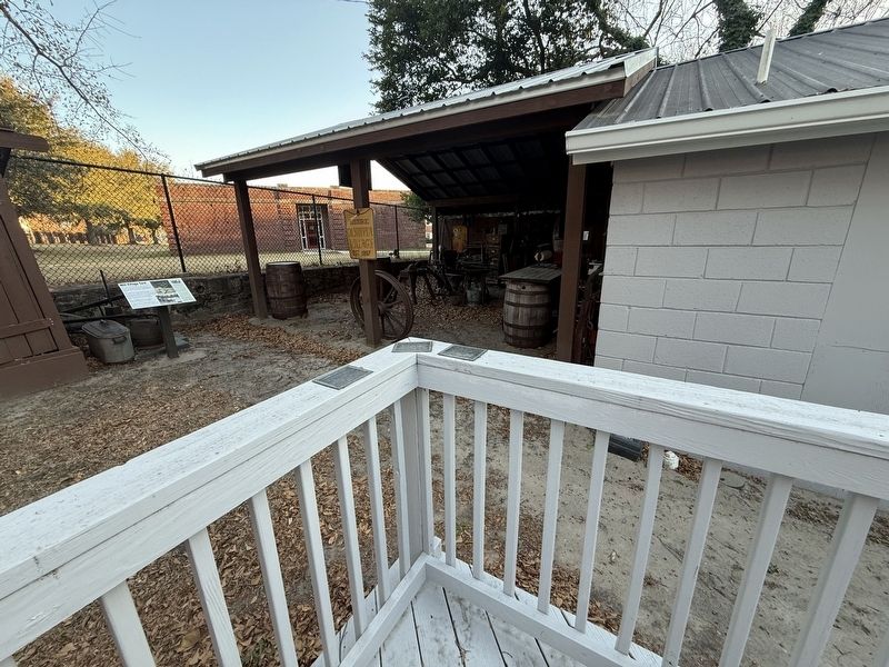 Several markers along the railing image. Click for full size.