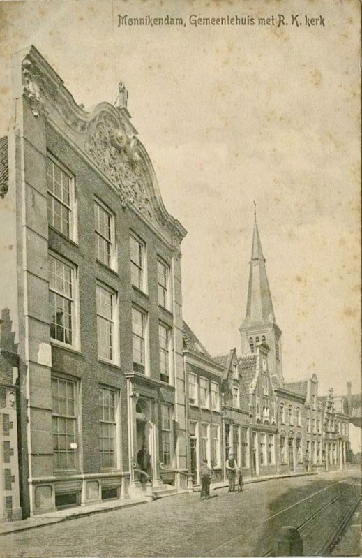 “De Vergulde Eenhoorn” as Gemeente Huis (Town Hall). Click for full size. “De Vergulde Eenhoorn” as Gemeente Huis (Town Hall) image. Click for full size.