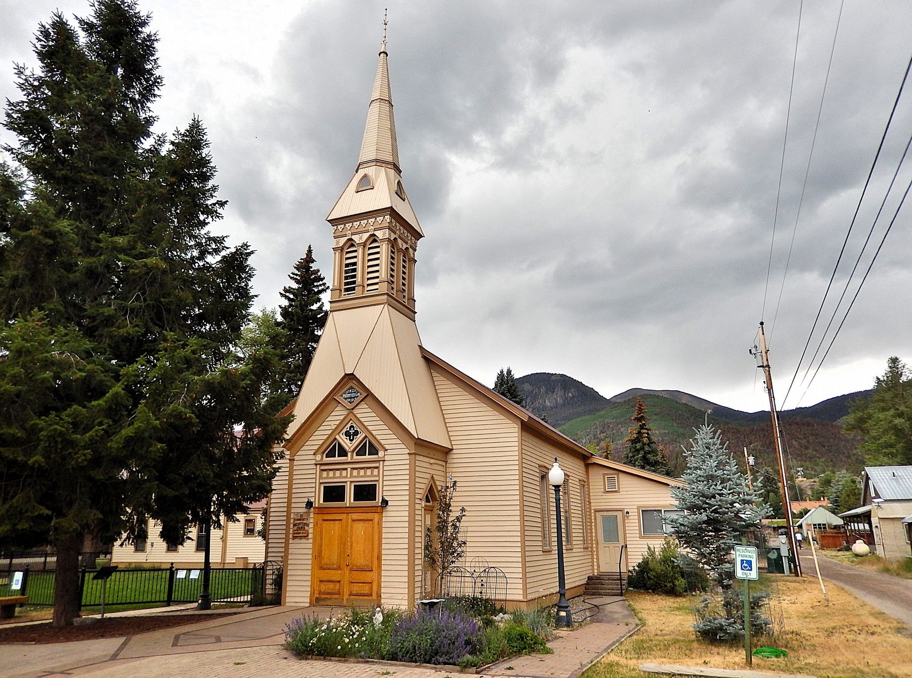 Presbyterian Church (<i>northwest elevation</i>) image. Click for full size.