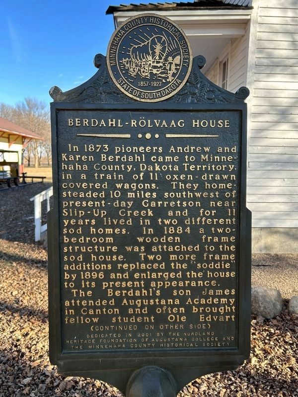 Berdahl-Rölvaag House Marker. Click for full size. Berdahl-Rölvaag House Marker image. Click for full size.