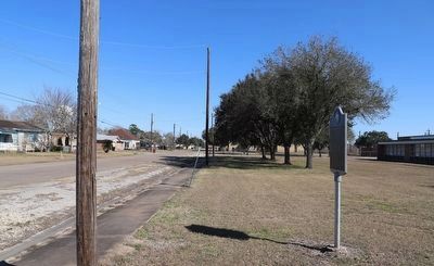 Linnie Roberts Elementary School Marker image. Click for full size.