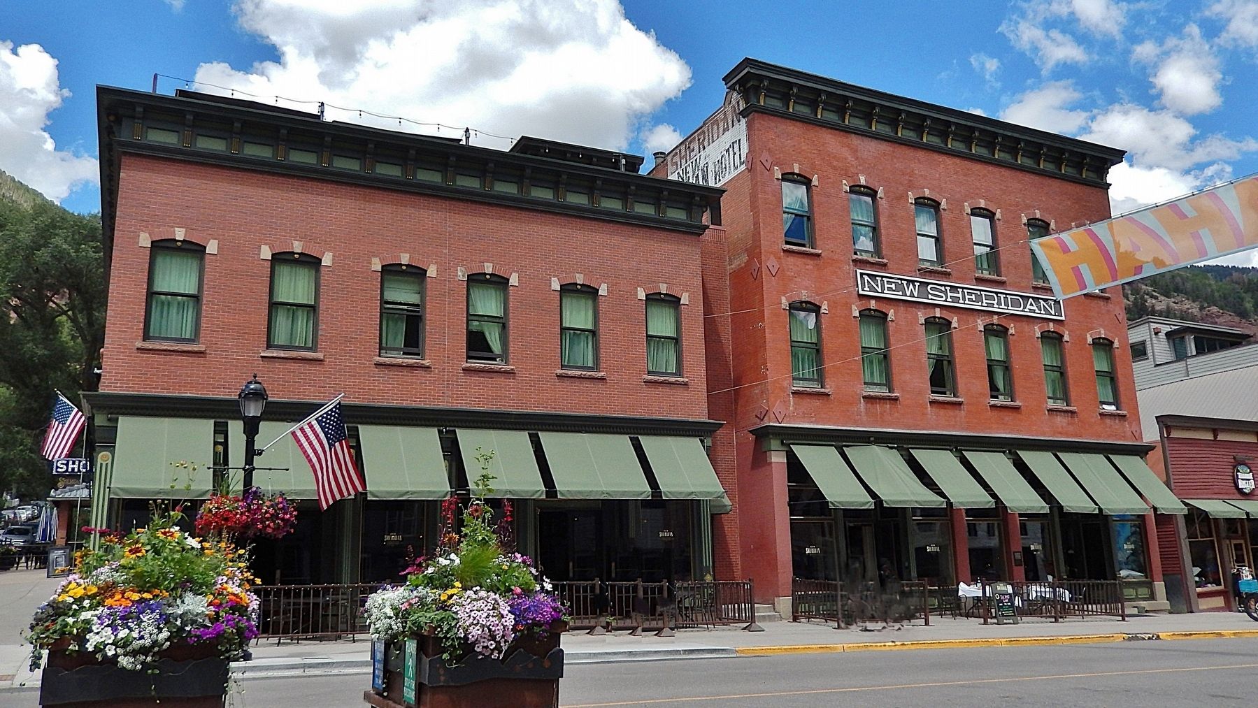 New Sheridan Hotel (<i>southwest elevation</i>). Click for full size. New Sheridan Hotel (<i>southwest elevation</i>) image. Click for full size.