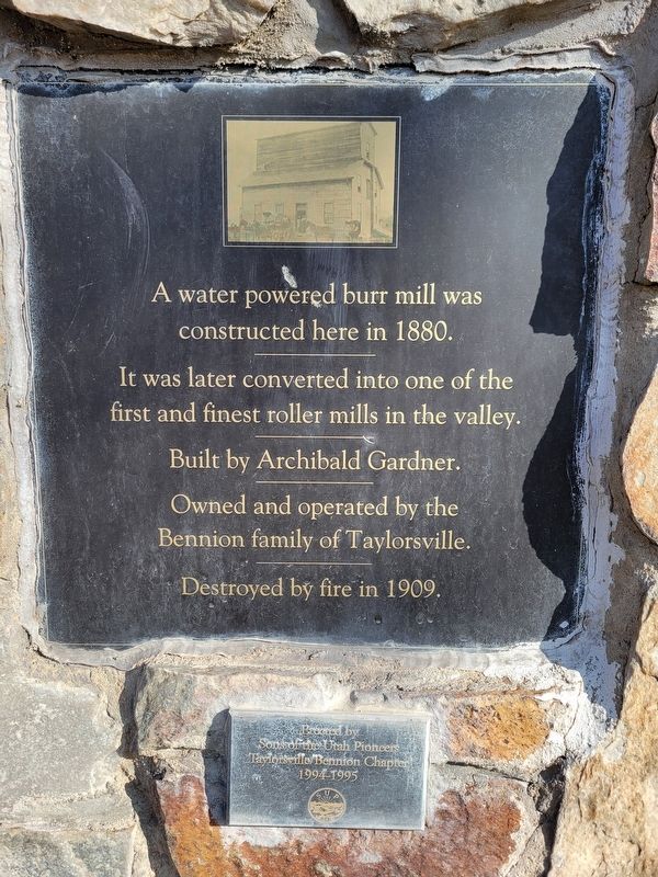 Archibald Gardner Mill Marker image. Click for full size.